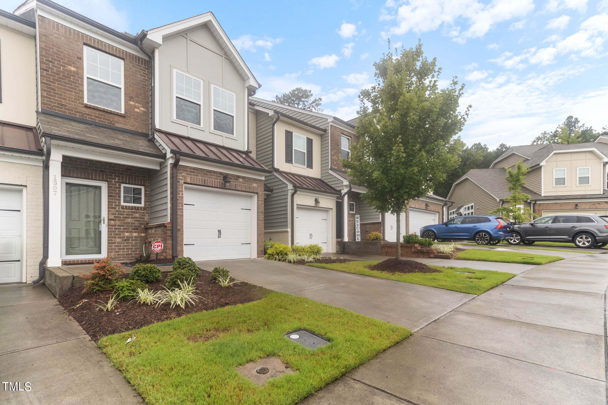 1307 Fitchie Place