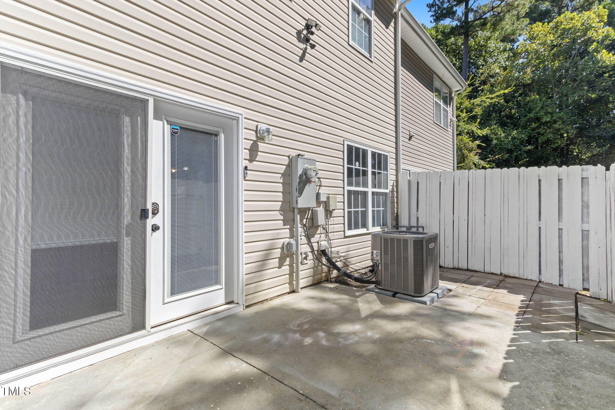 3404 Baton Road