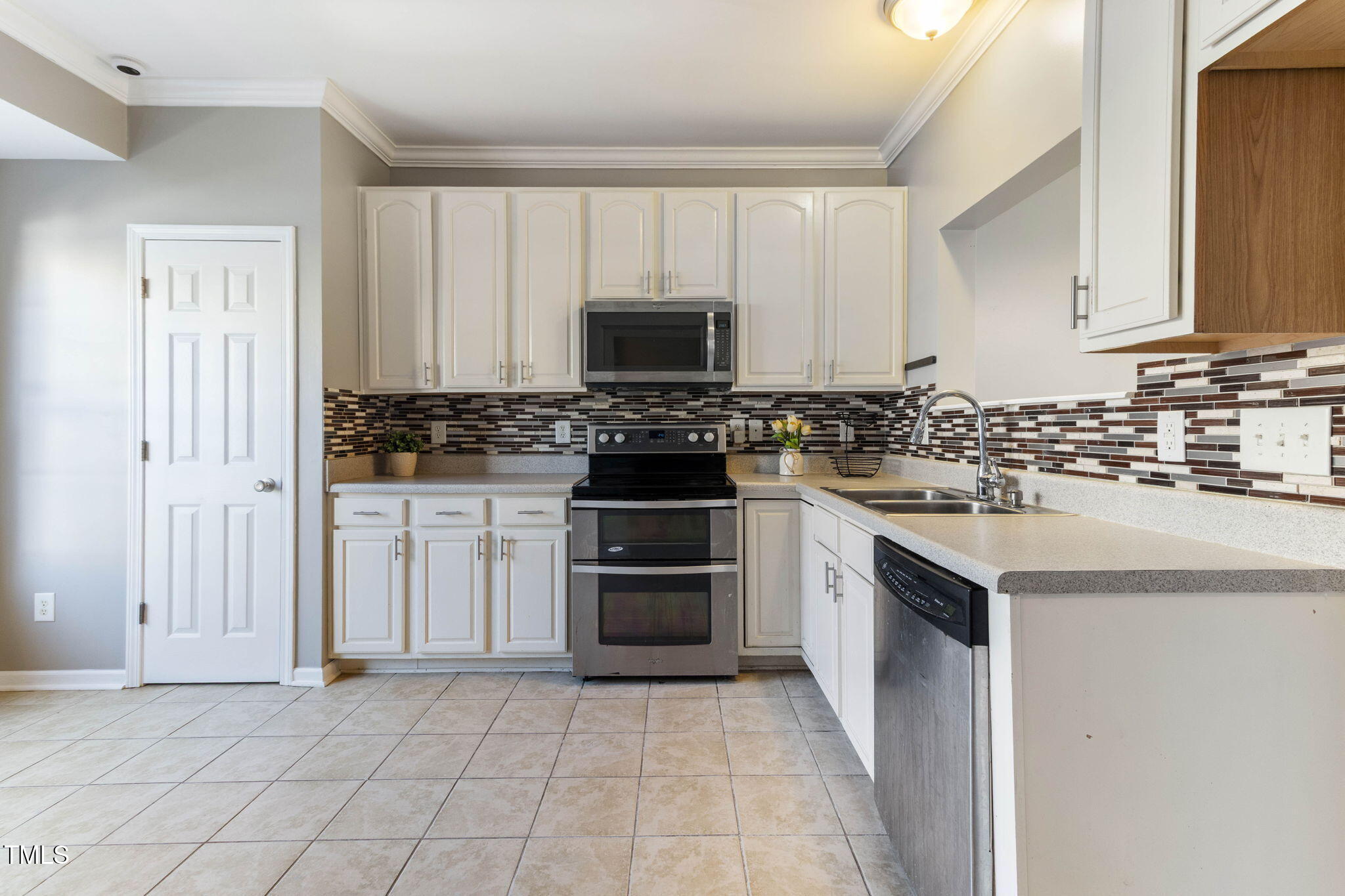 3404 Baton Road