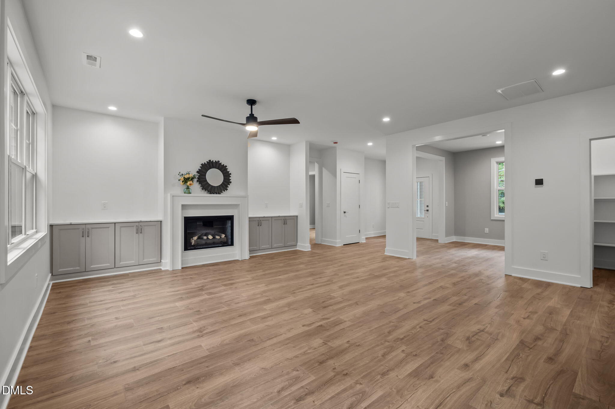 407 & 405 Watson Street