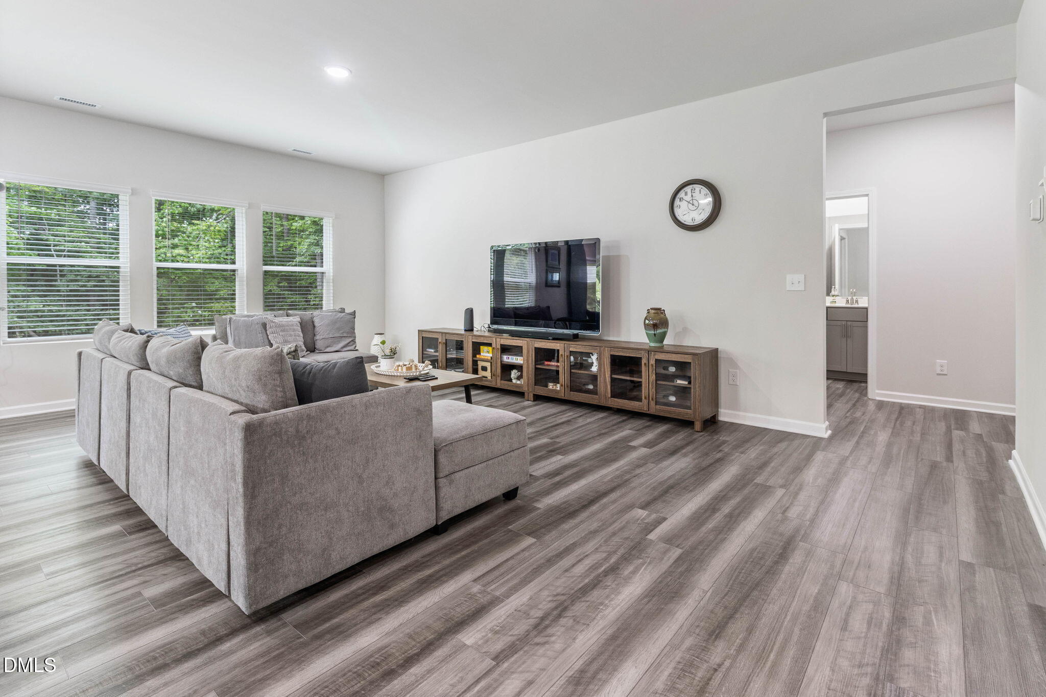 2105 Eden Shire Way