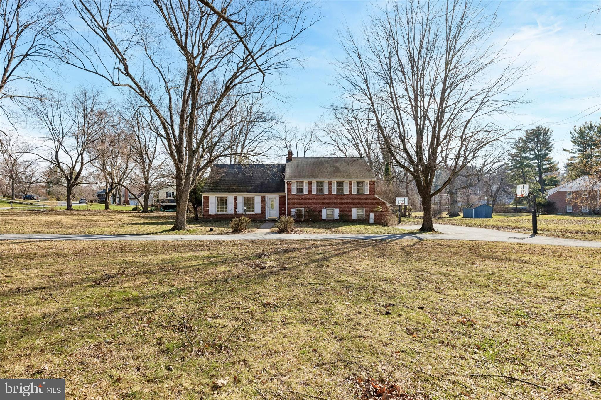 1450 THOMAS ROAD