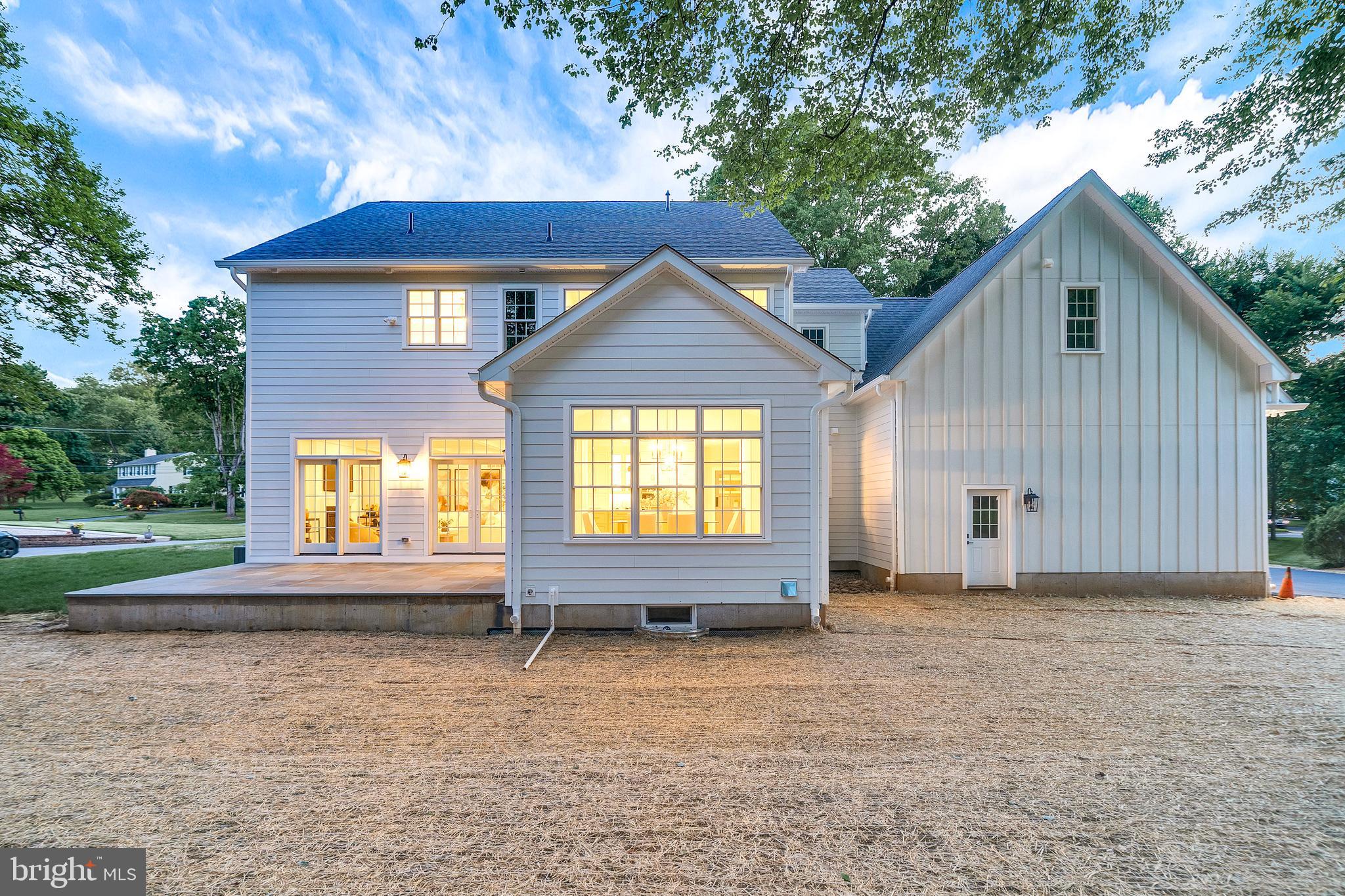 1343 THOMAS ROAD