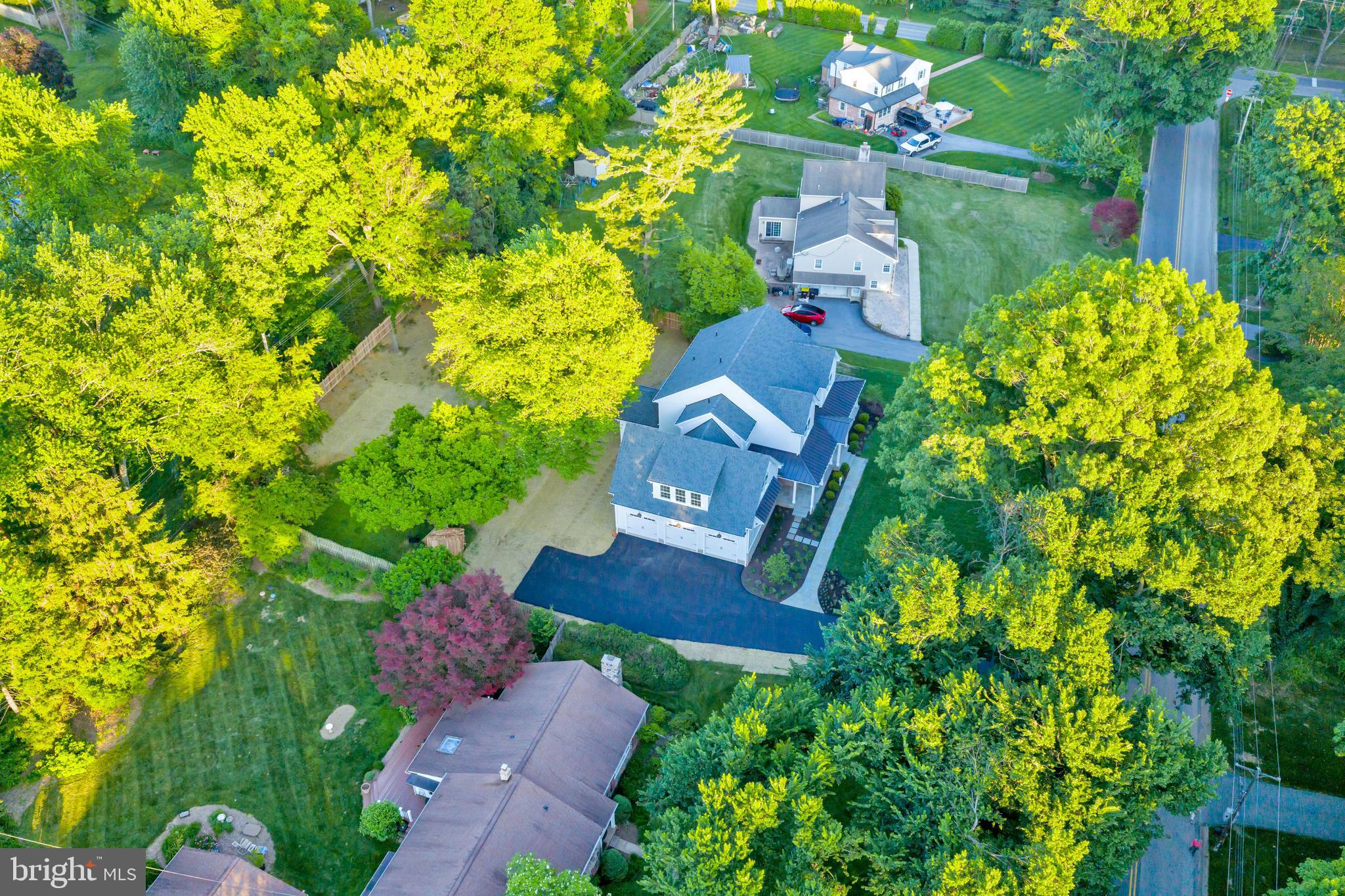1343 THOMAS ROAD