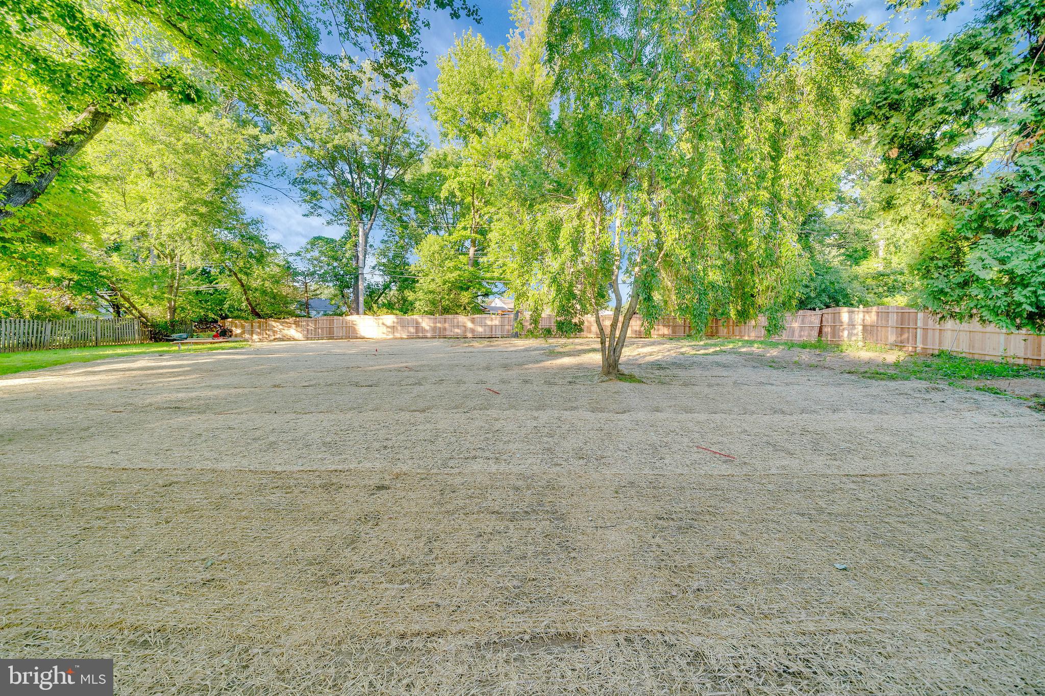 1343 THOMAS ROAD