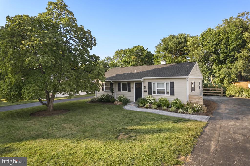 113 MANOR ROAD