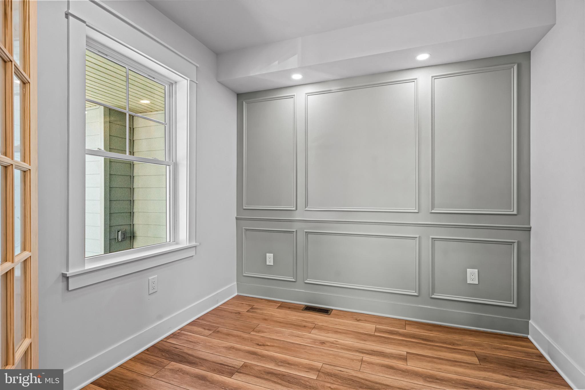 406 SAINT DAVIDS AVENUE