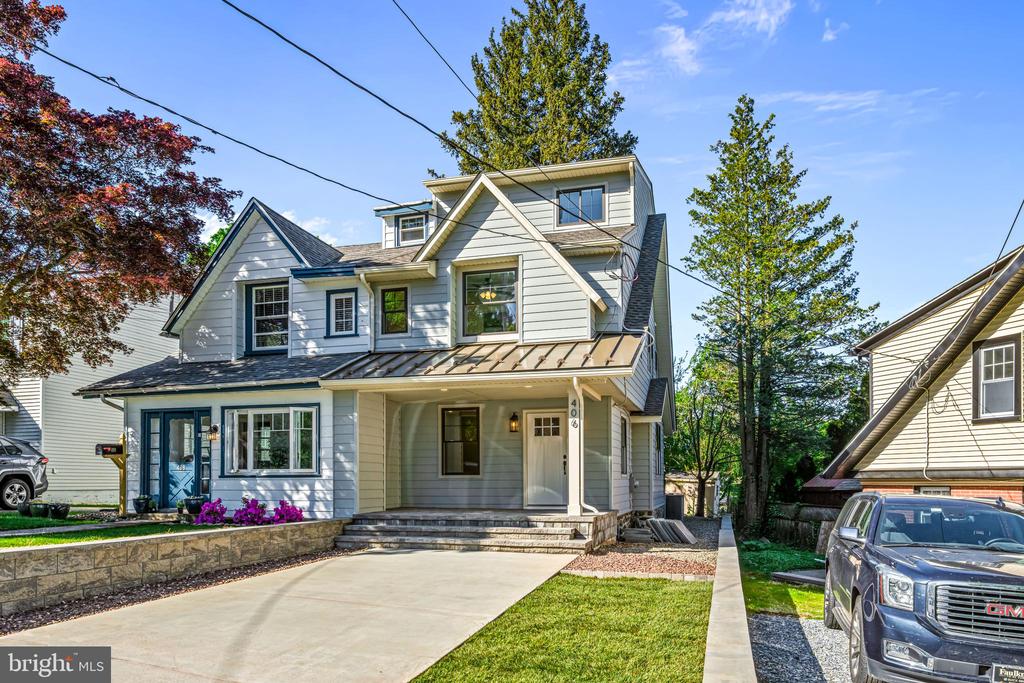 406 SAINT DAVIDS AVENUE