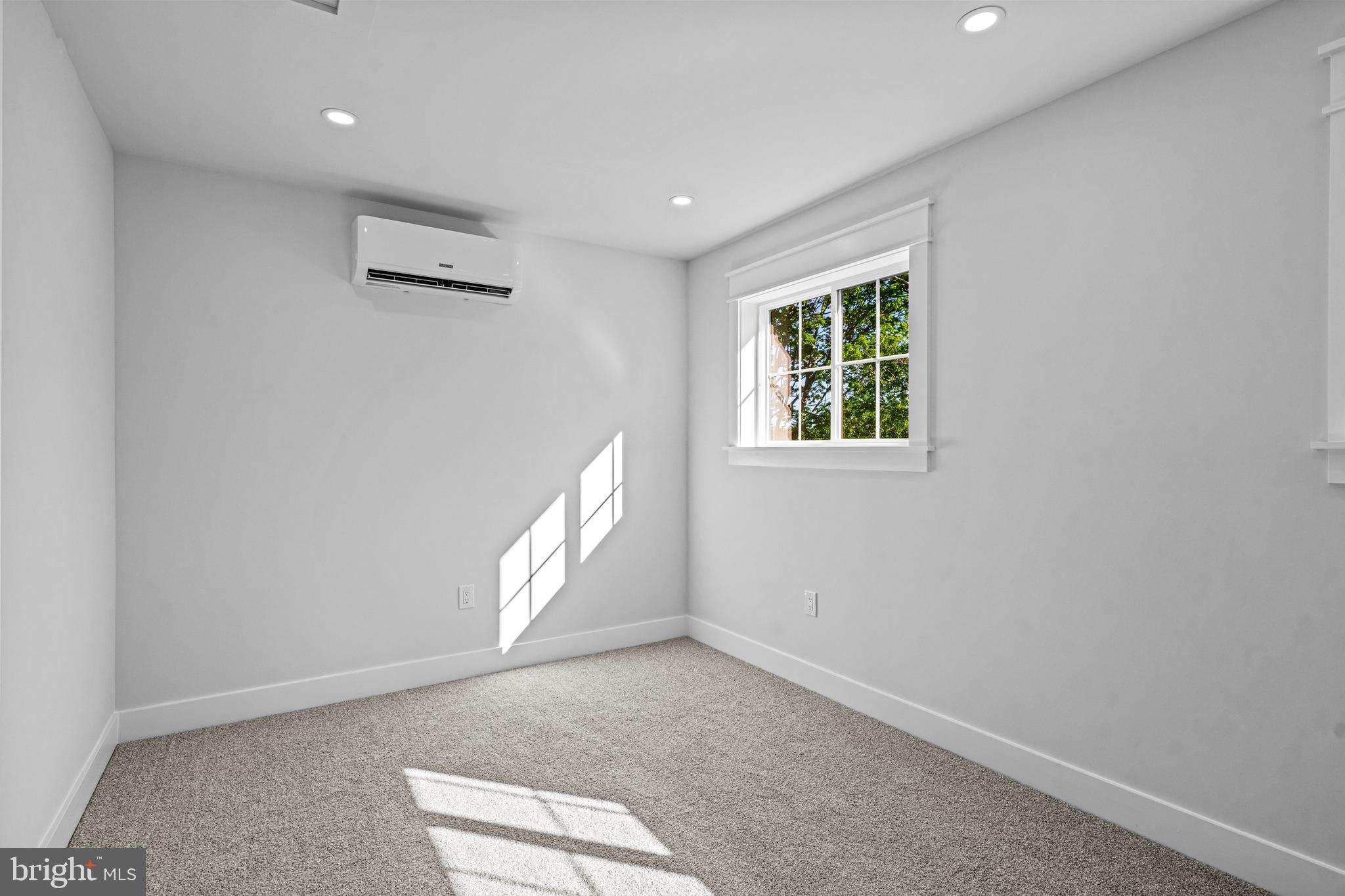 406 SAINT DAVIDS AVENUE