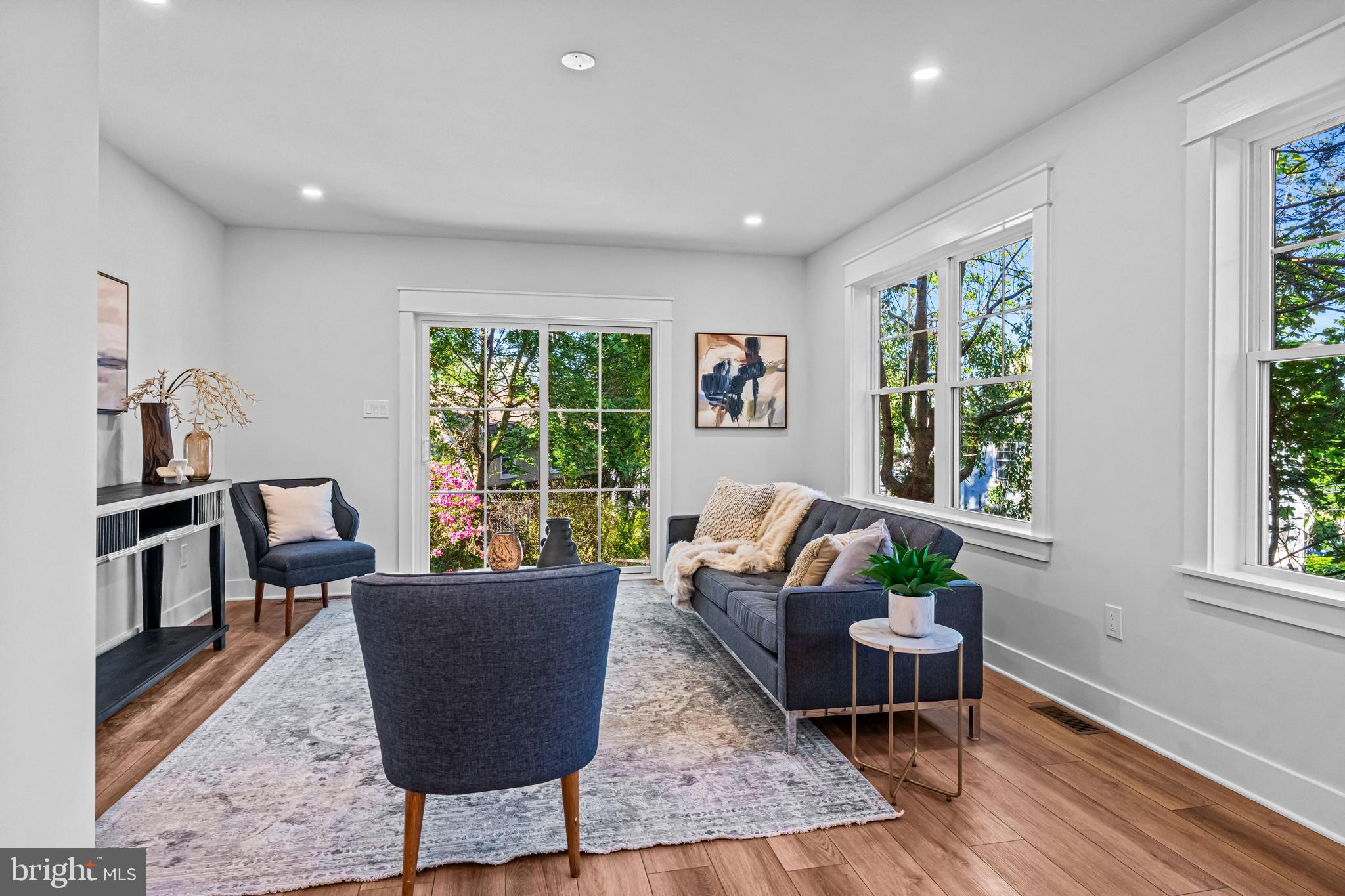 406 SAINT DAVIDS AVENUE