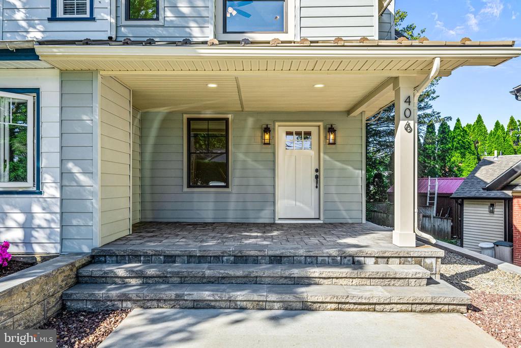 406 SAINT DAVIDS AVENUE
