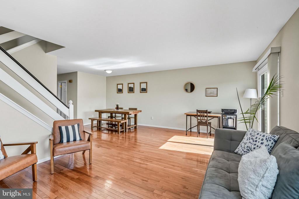 303 SCOLA ROAD