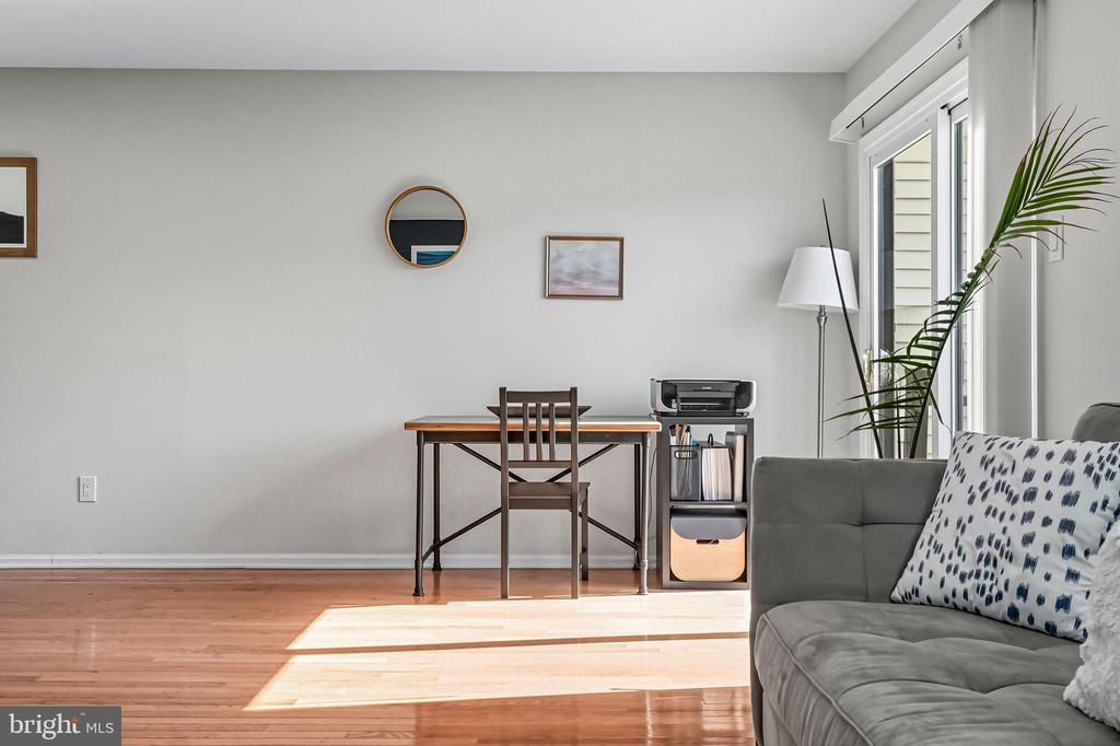 303 SCOLA ROAD