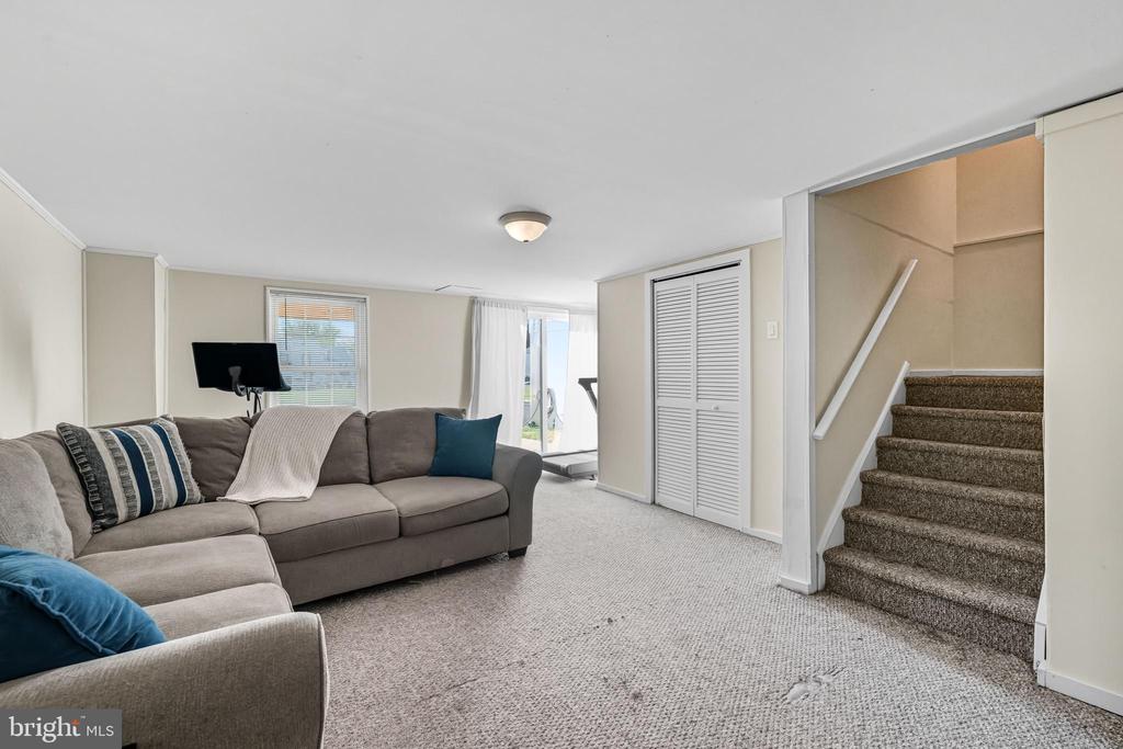 303 SCOLA ROAD