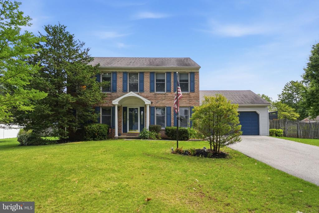 303 FOX TRAIL