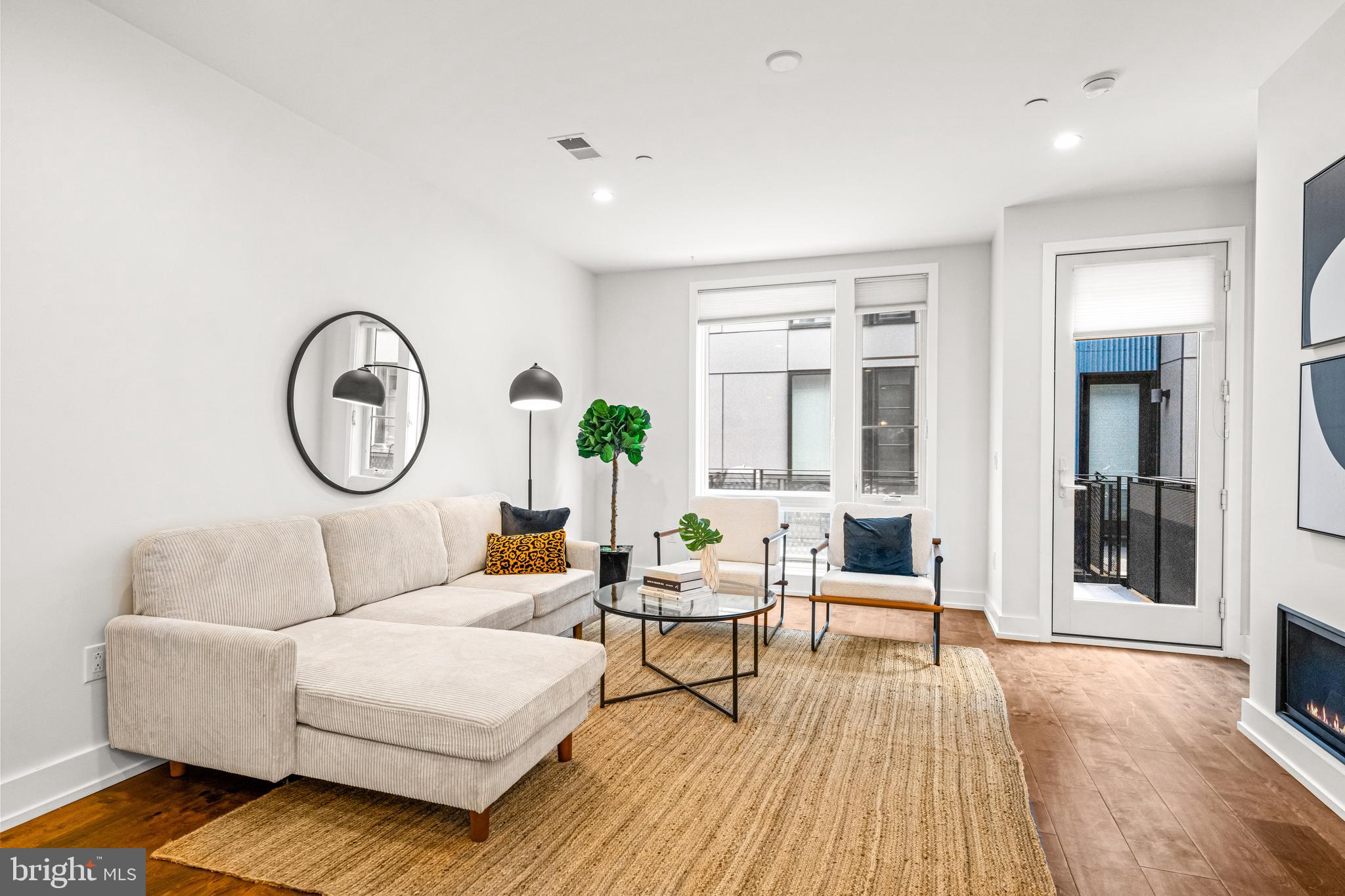 1761 WATERLOO STREET