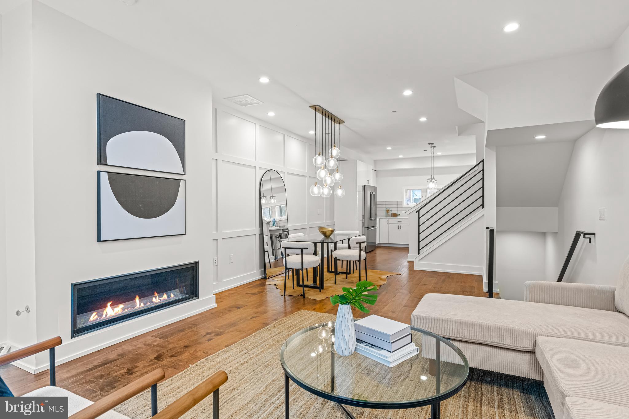 1761 WATERLOO STREET