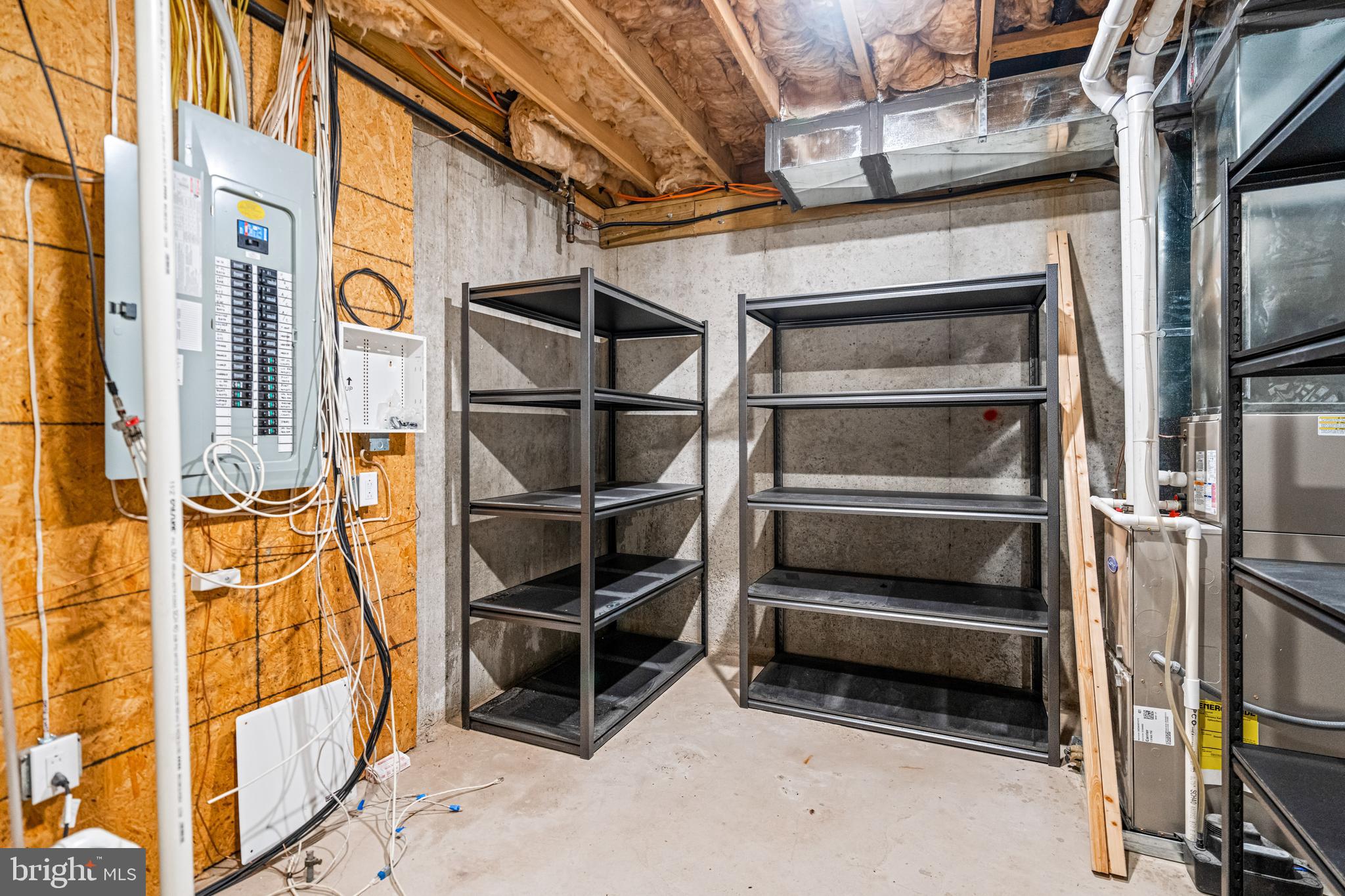 1761 WATERLOO STREET