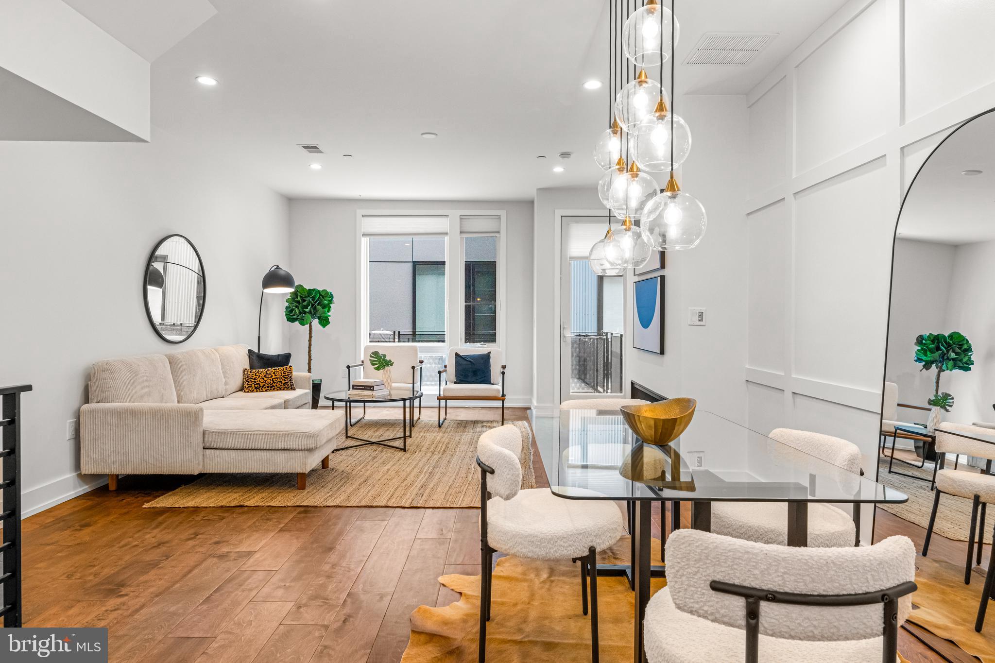 1761 WATERLOO STREET