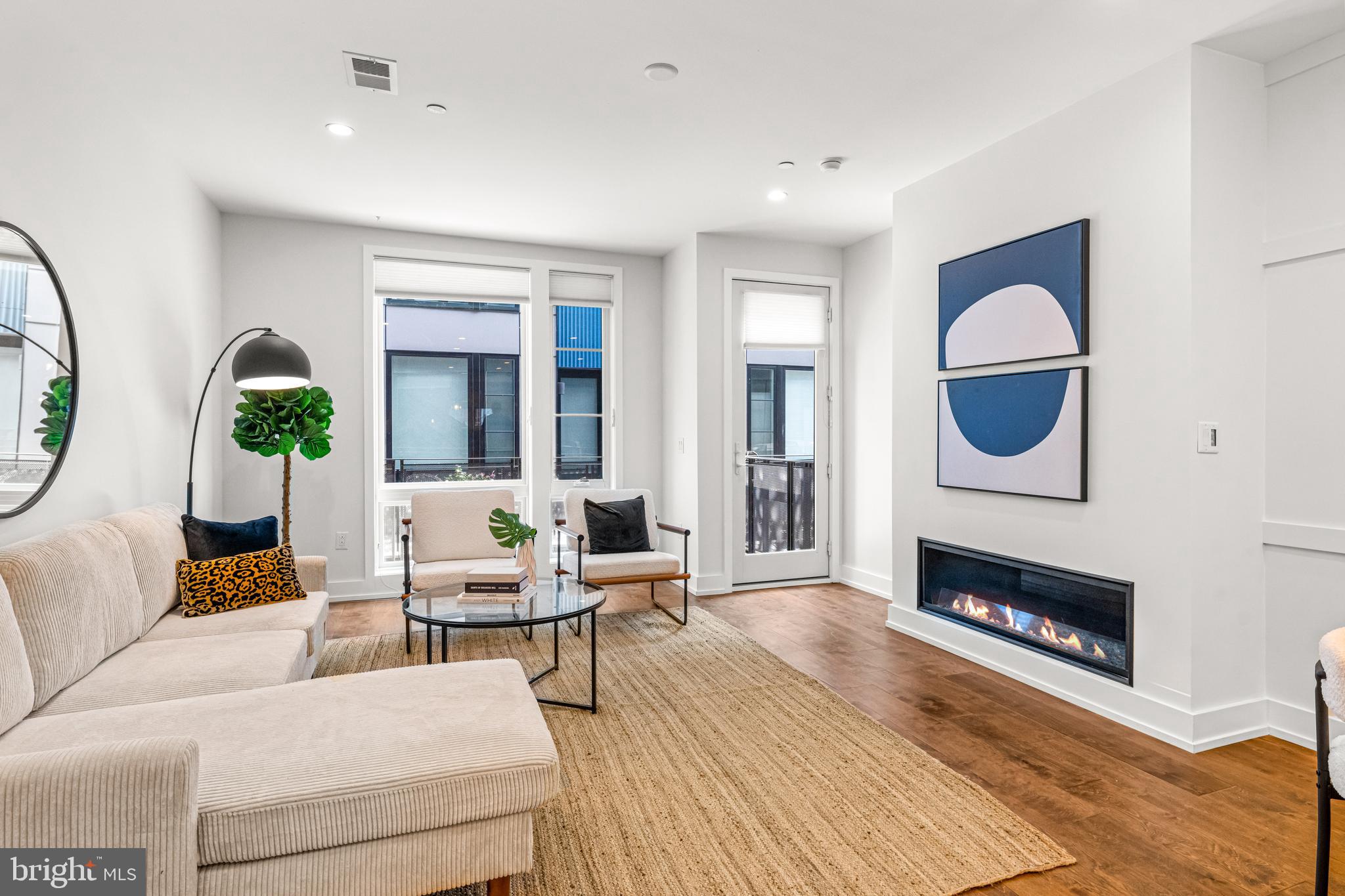 1761 WATERLOO STREET