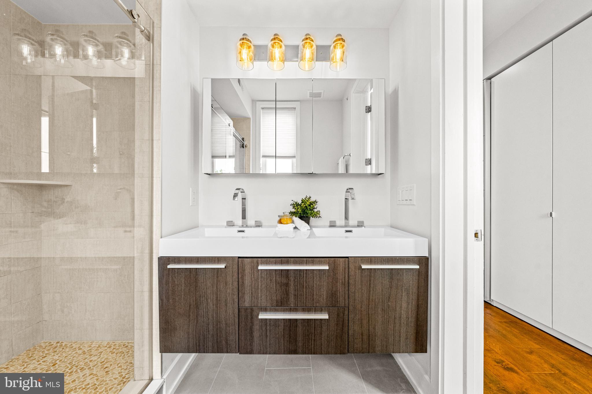 1761 WATERLOO STREET