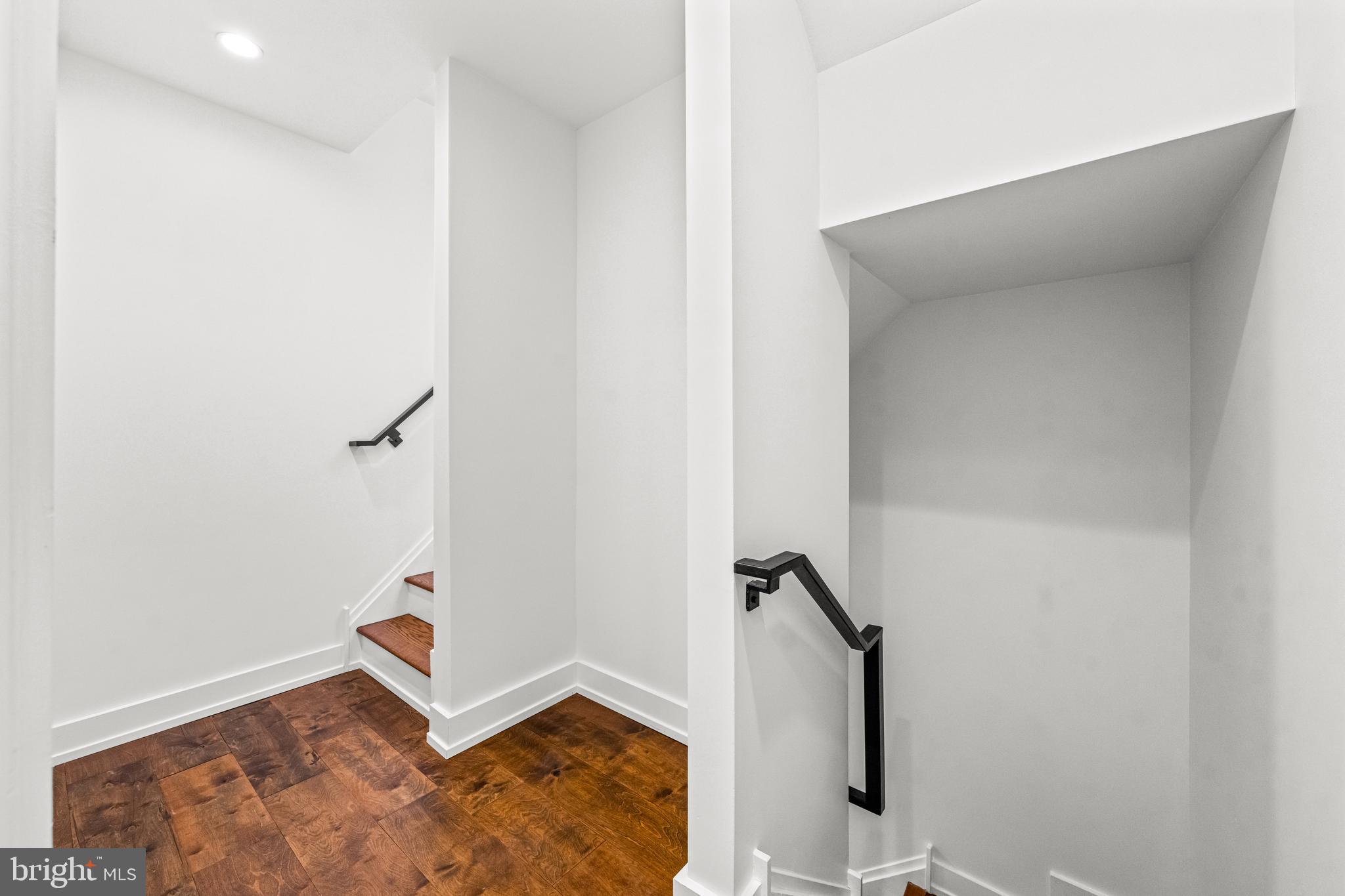 1761 WATERLOO STREET