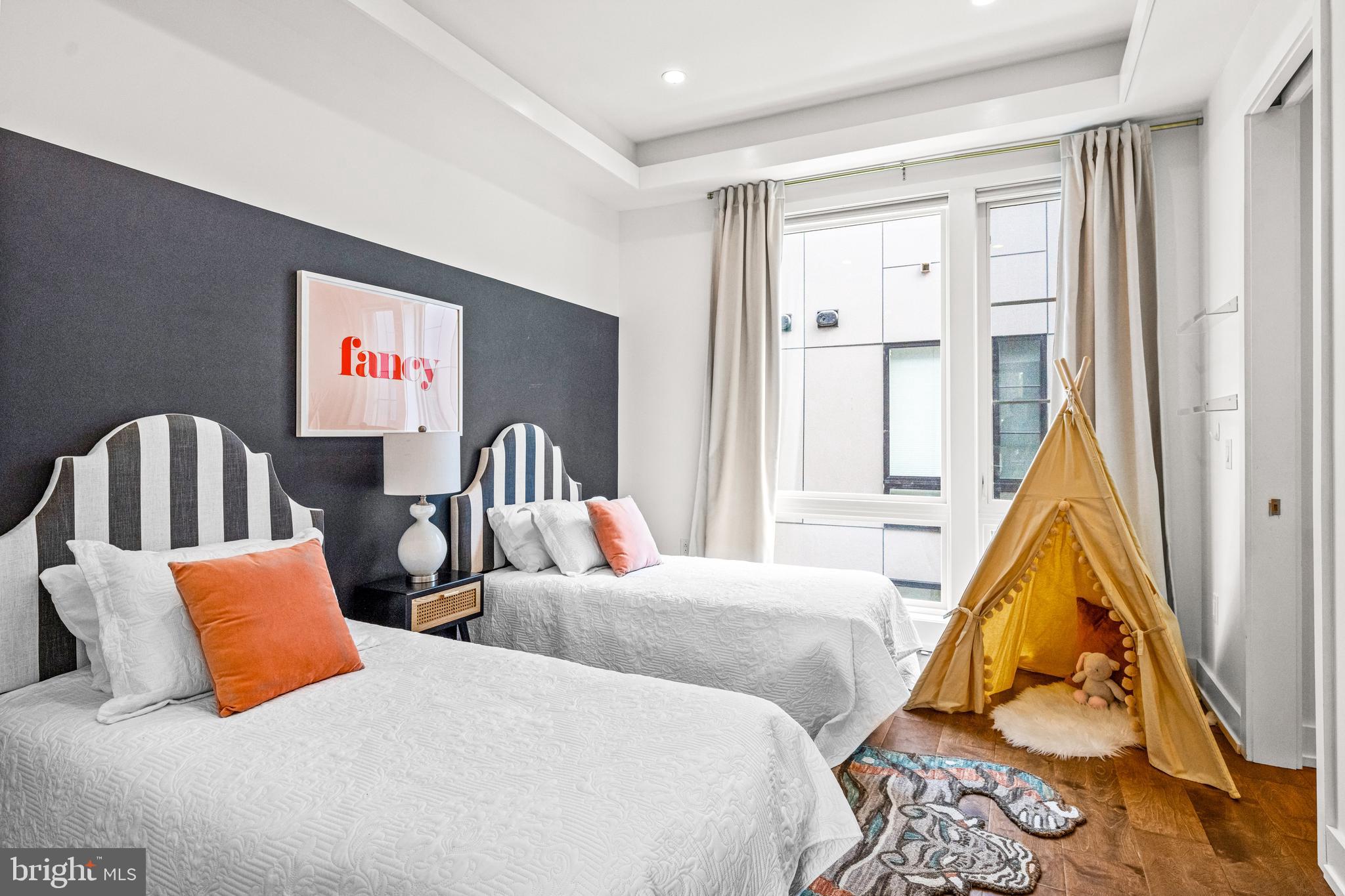 1761 WATERLOO STREET