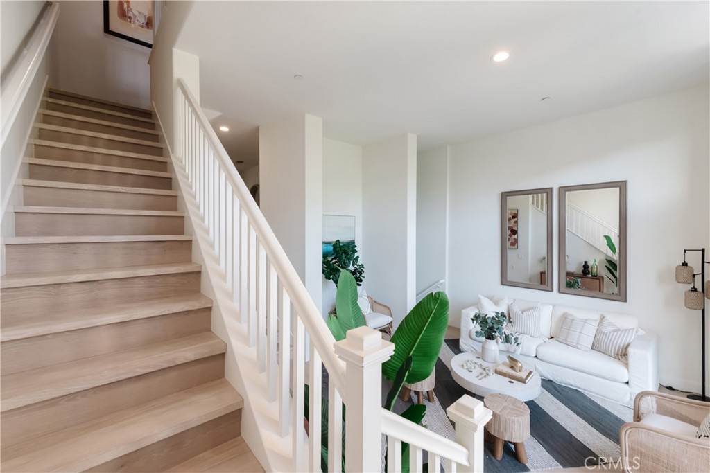 5405 W 149th Place 4