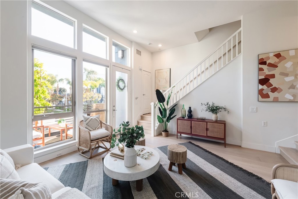 5405 W 149th Place 4