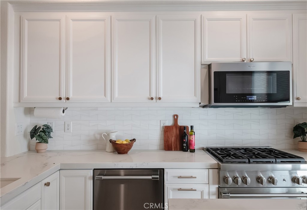 5405 W 149th Place 4