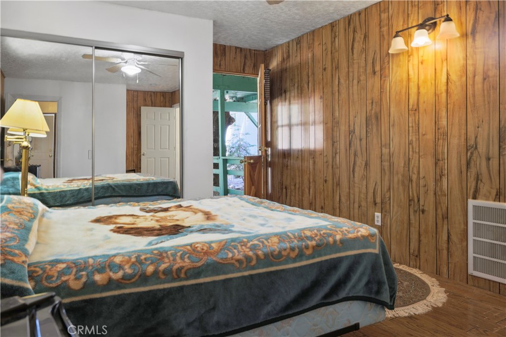 26204 Boulder