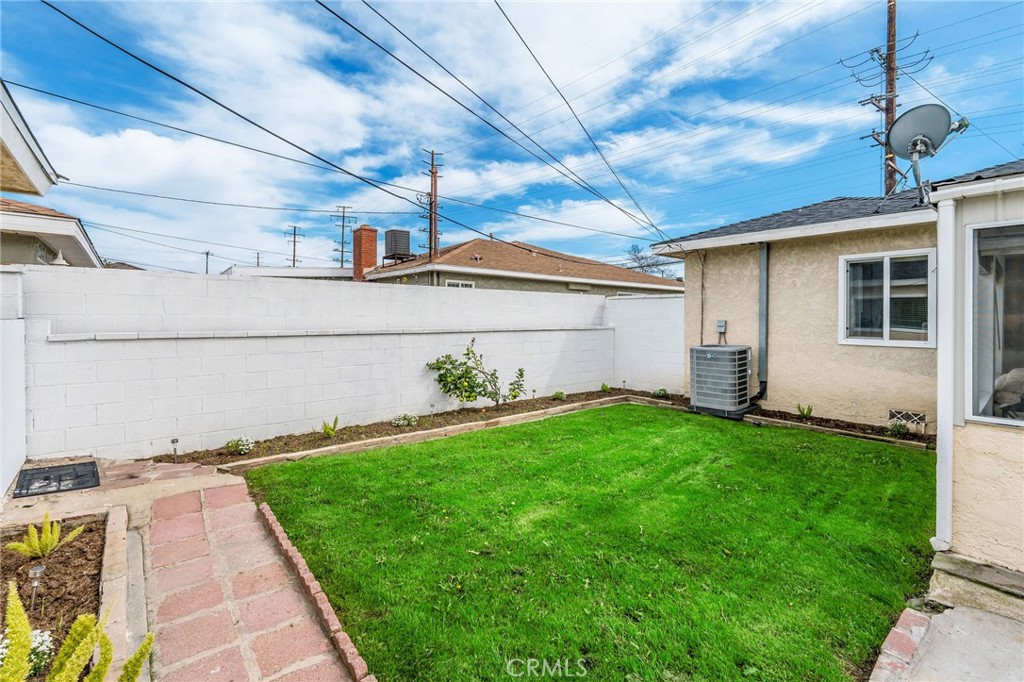 12103 Downey Avenue