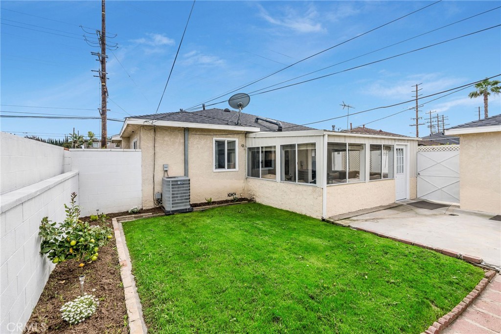 12103 Downey Avenue