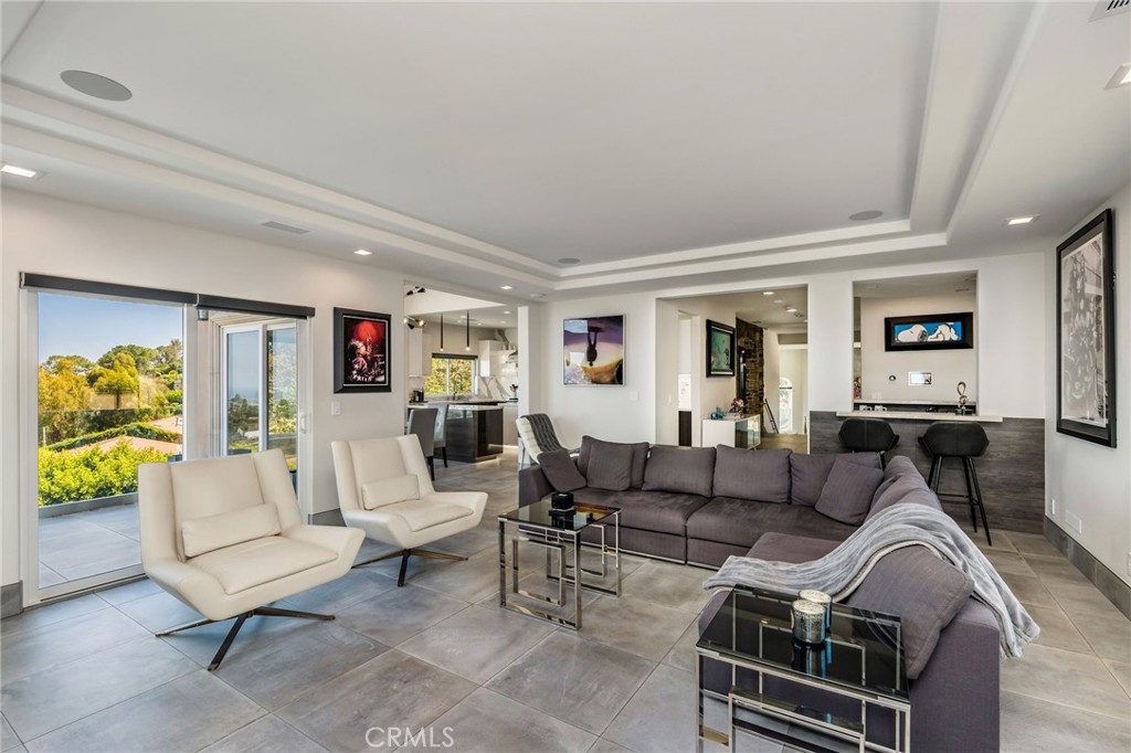 2800 Colt Road