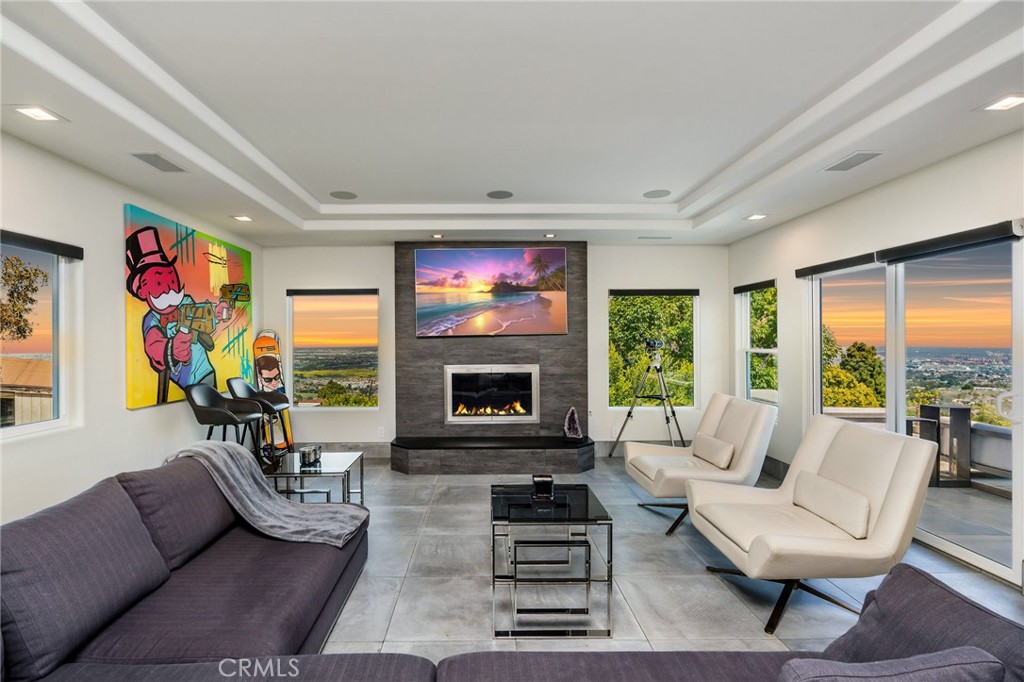 2800 Colt Road