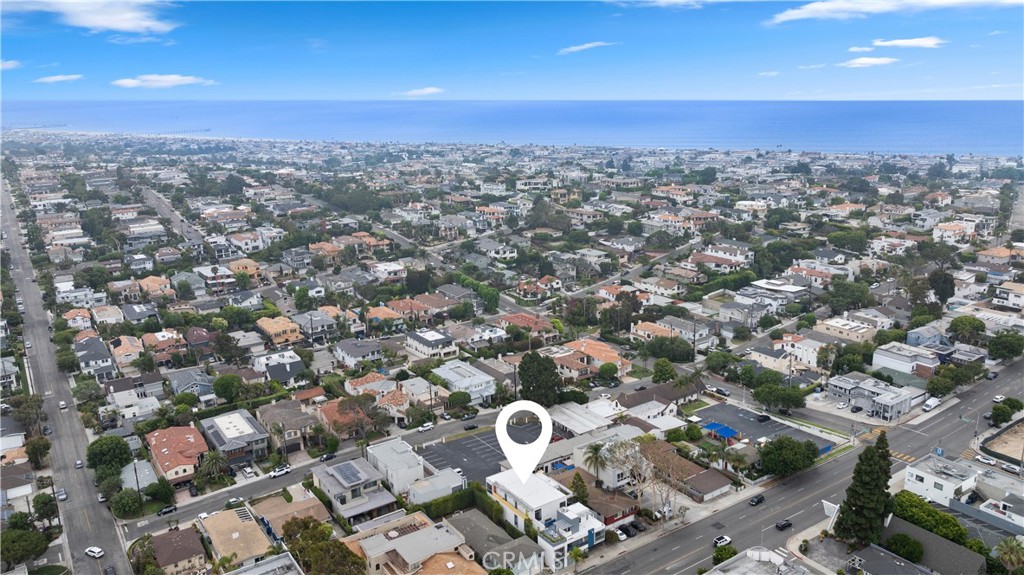 932 Manhattan Beach Blvd. B