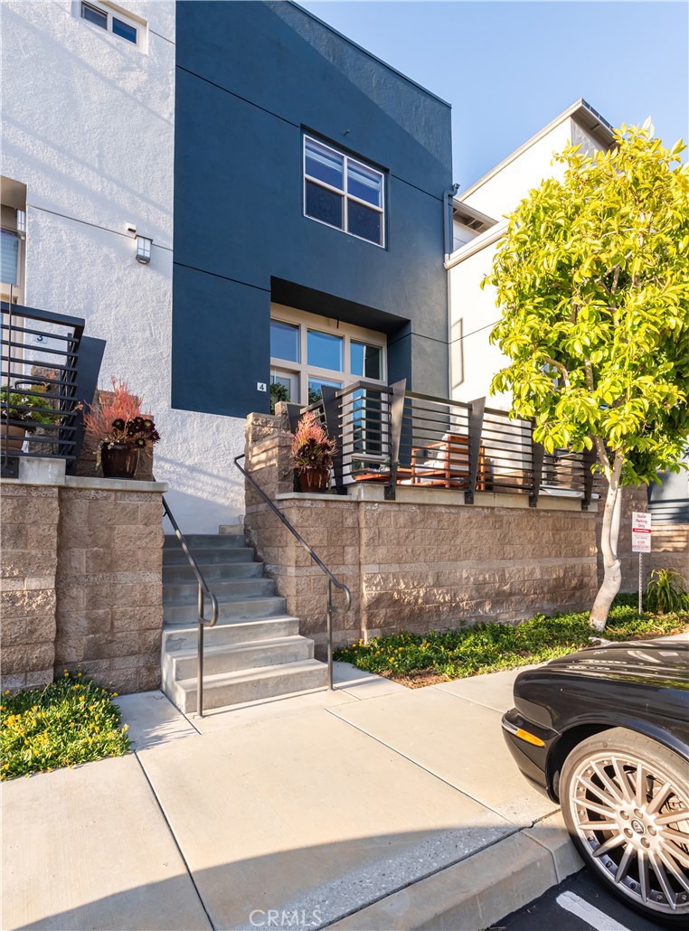 5405 W 149th Place 4