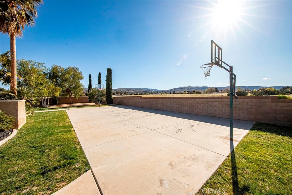 41325 42nd Street W