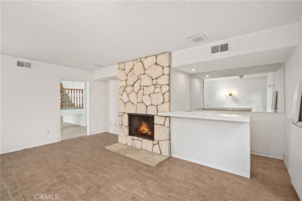 4931 Tarzana Woods Drive