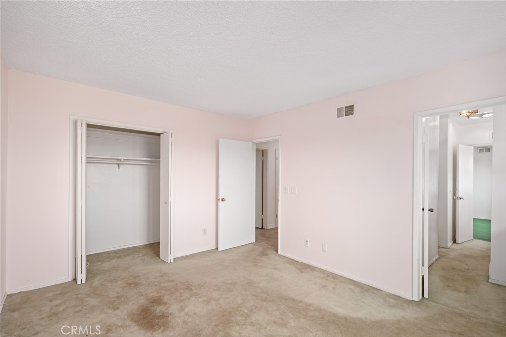 4931 Tarzana Woods Drive