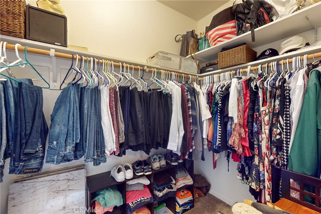 1435 Blackberry Avenue