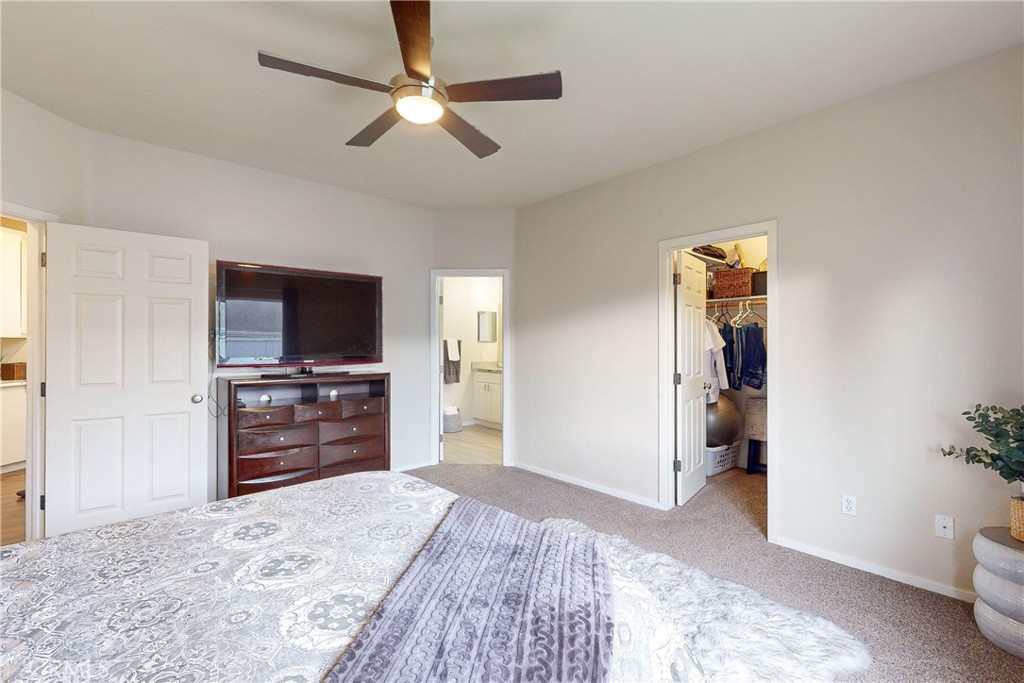 1435 Blackberry Avenue