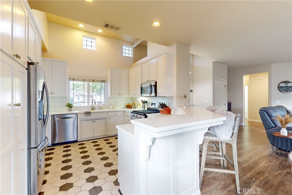 1435 Blackberry Avenue