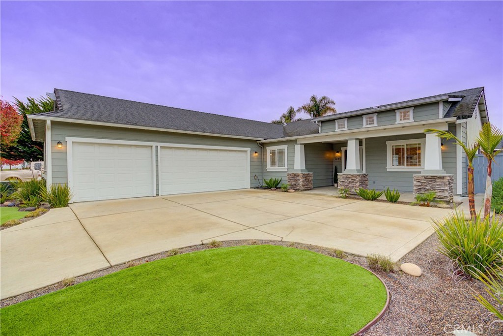 1435 Blackberry Avenue