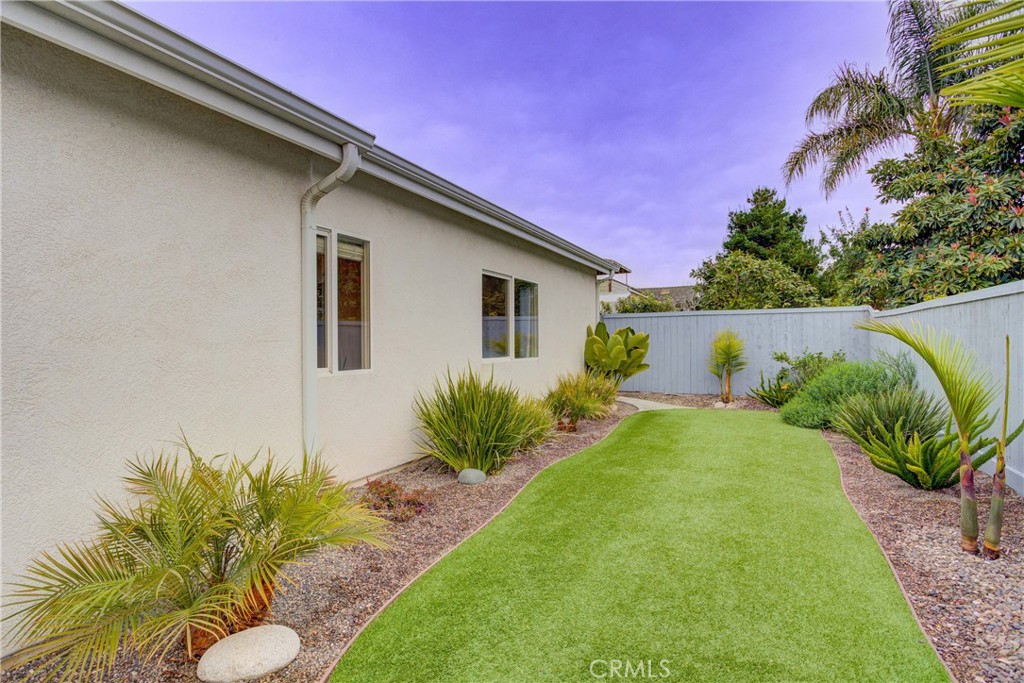 1435 Blackberry Avenue