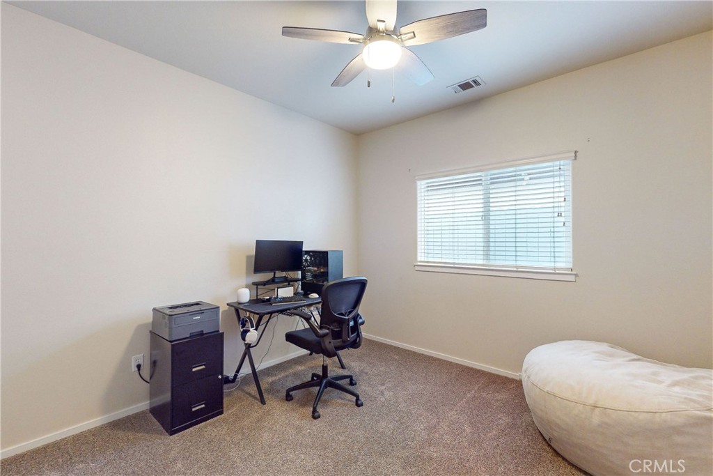 1435 Blackberry Avenue