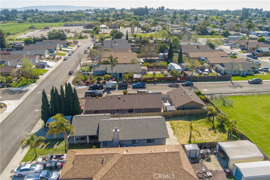 137 E Vintage Street