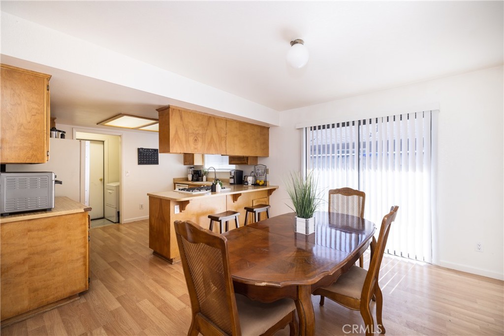 137 E Vintage Street