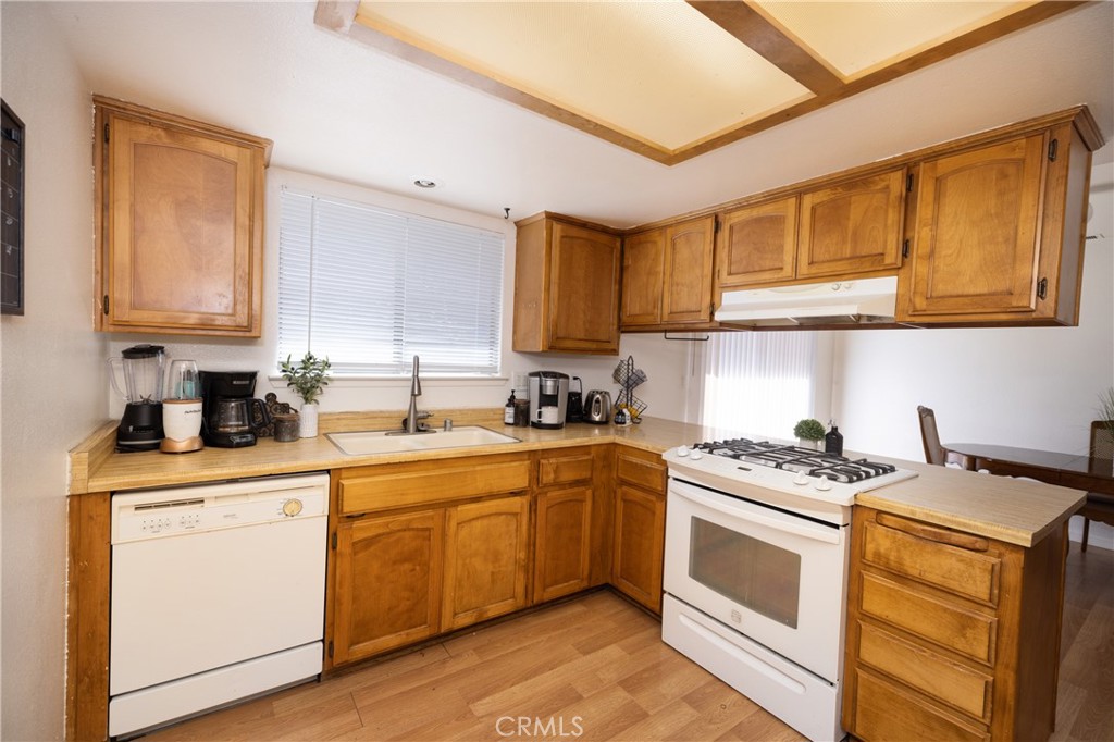 137 E Vintage Street