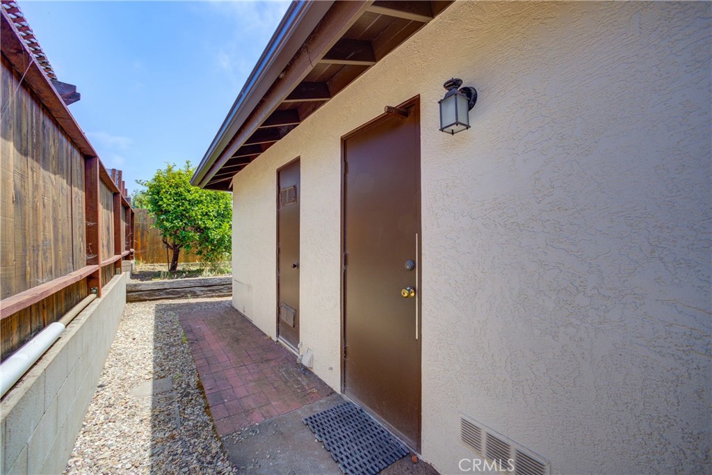 271 South Alpine Street